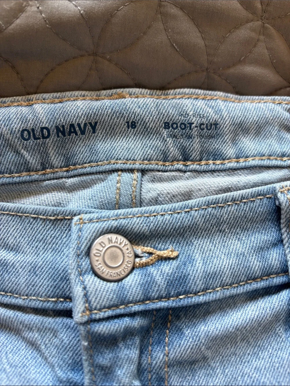 Old Navy girls size 18 boot-cut jeans